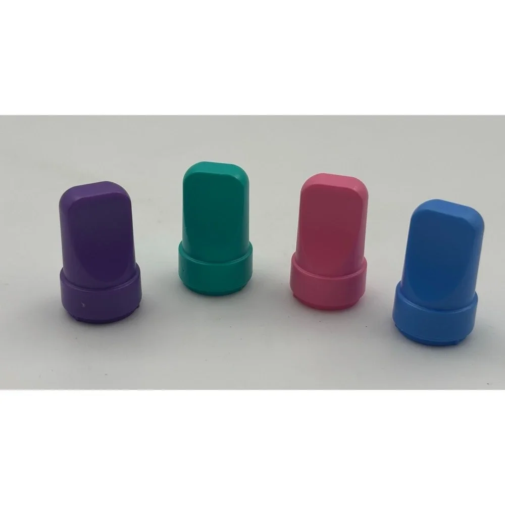 1992 The Baby sitters Club Mystery‎ Game Replacement Part- 4 PLAYER TOKENS
